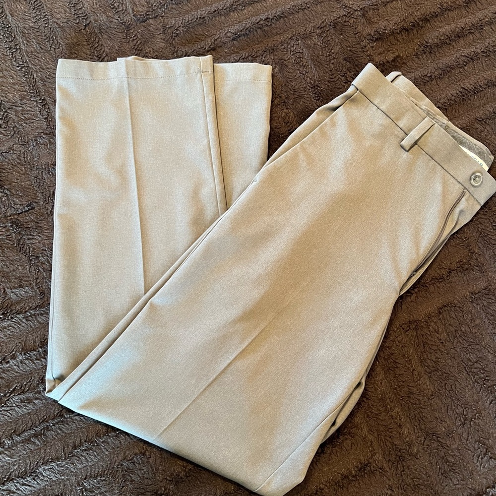 Haggar Cool 18 Pro dress pants, size 32x32